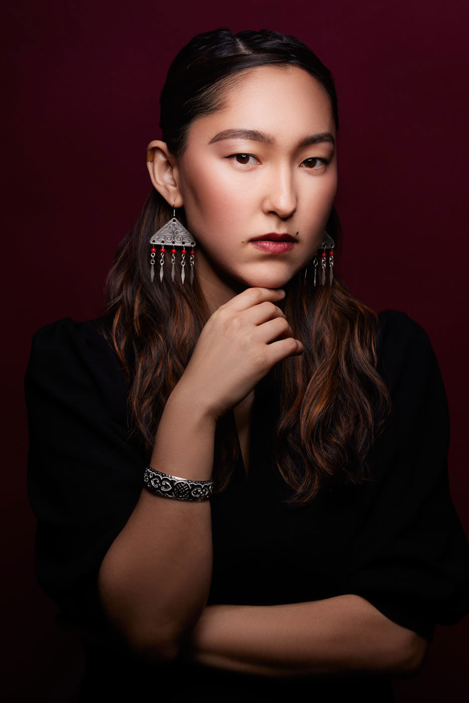 THIS PHOTO OF ANELYA WAS CREATED WITH A 44CM SILVER BEAUTY DISH 51CM FROM HER FACE.