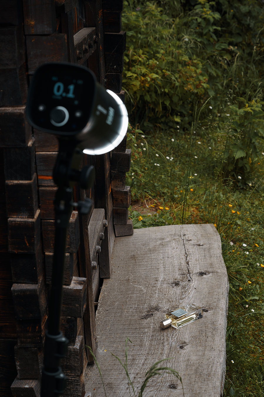 Behind the scenes, product photography with Elinchrom ONE